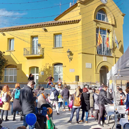 Jornada Solidària a la plaça de la Vila